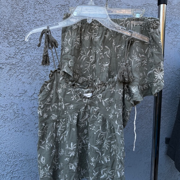 Textured Knit Set - Picture 3 of 9